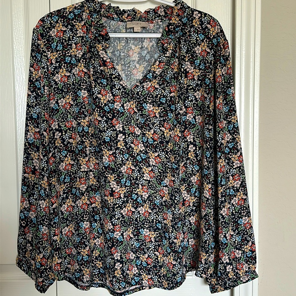 3 loft ruffle neck tops